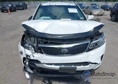 2015 Kia Sorento Lx из США, поврежденный, VIN 5XYKTCA66FG646604